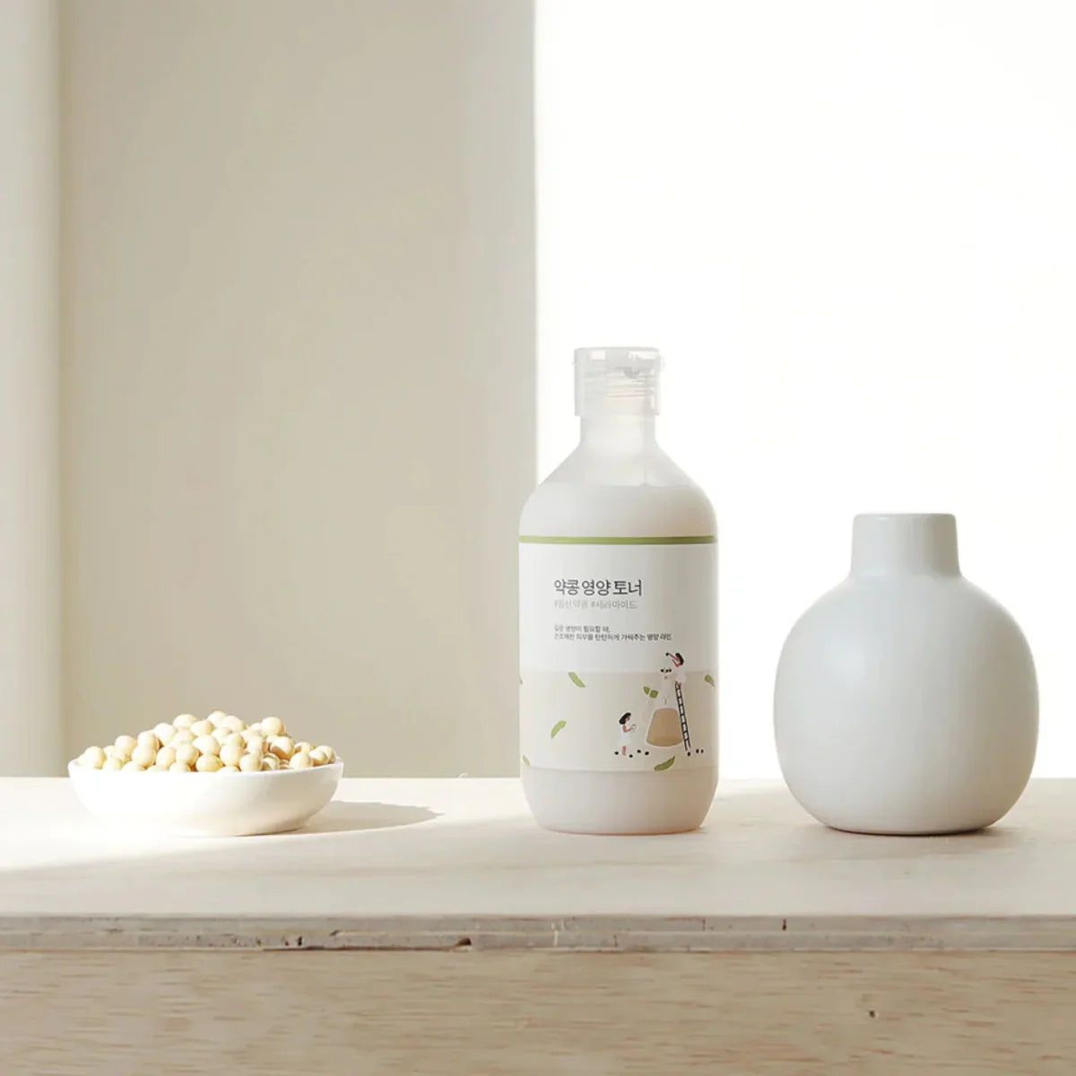 ROUND LAB Soybean Nourishing Toner 300ml Health & Beauty